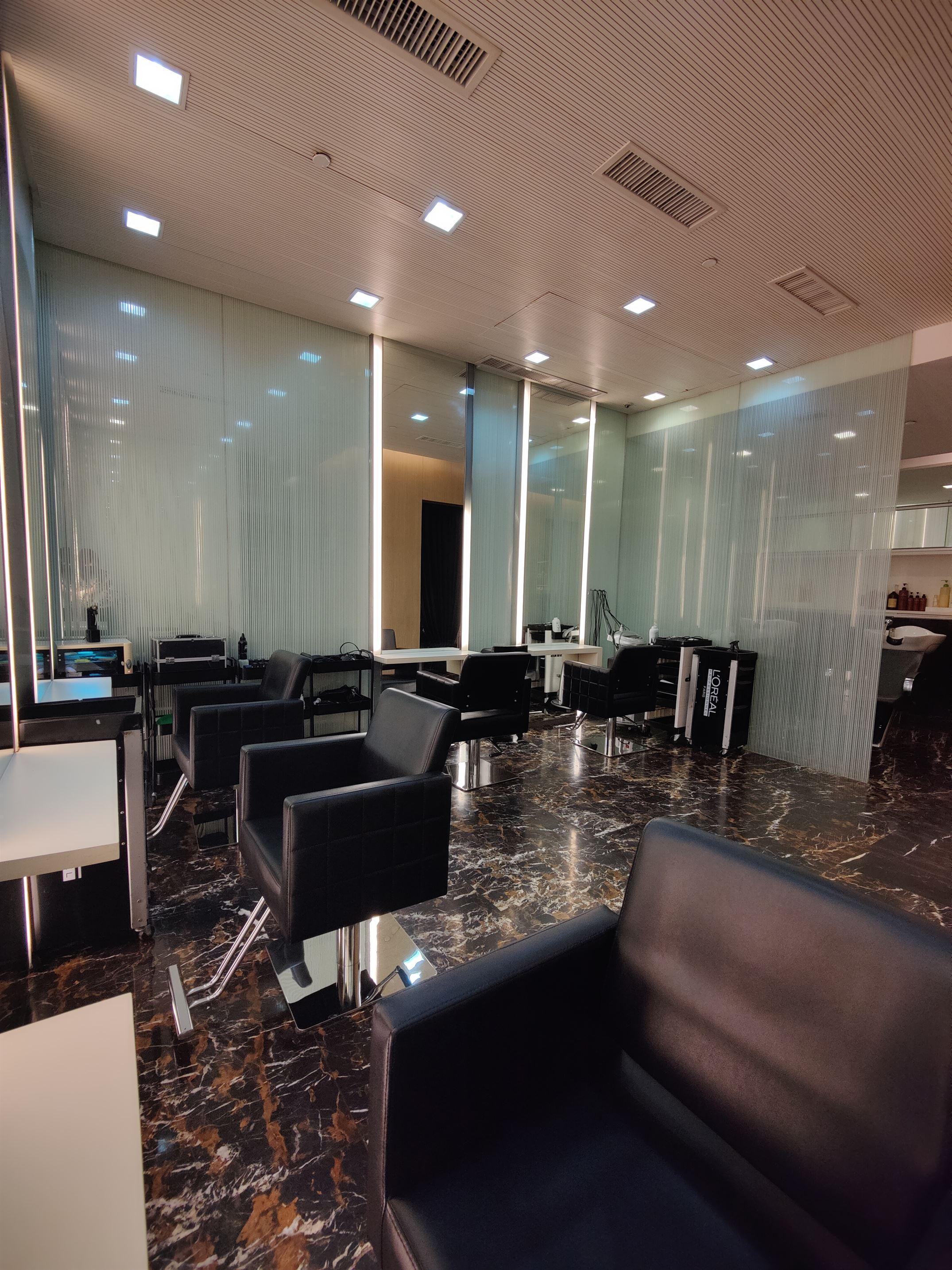 Regine's Salon photo 3