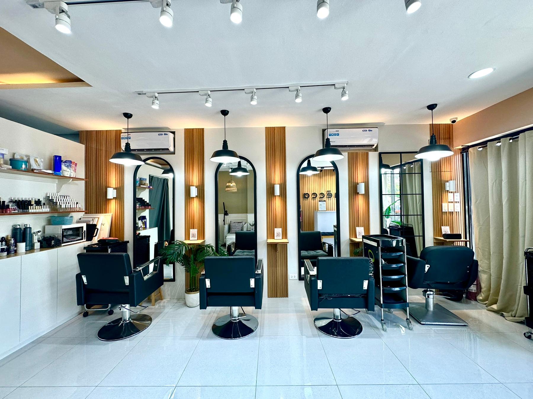 mecca beauty lounge photo 5