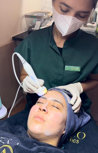 Korean Aqua Facial, 16-Step Pampering, 2 Hours