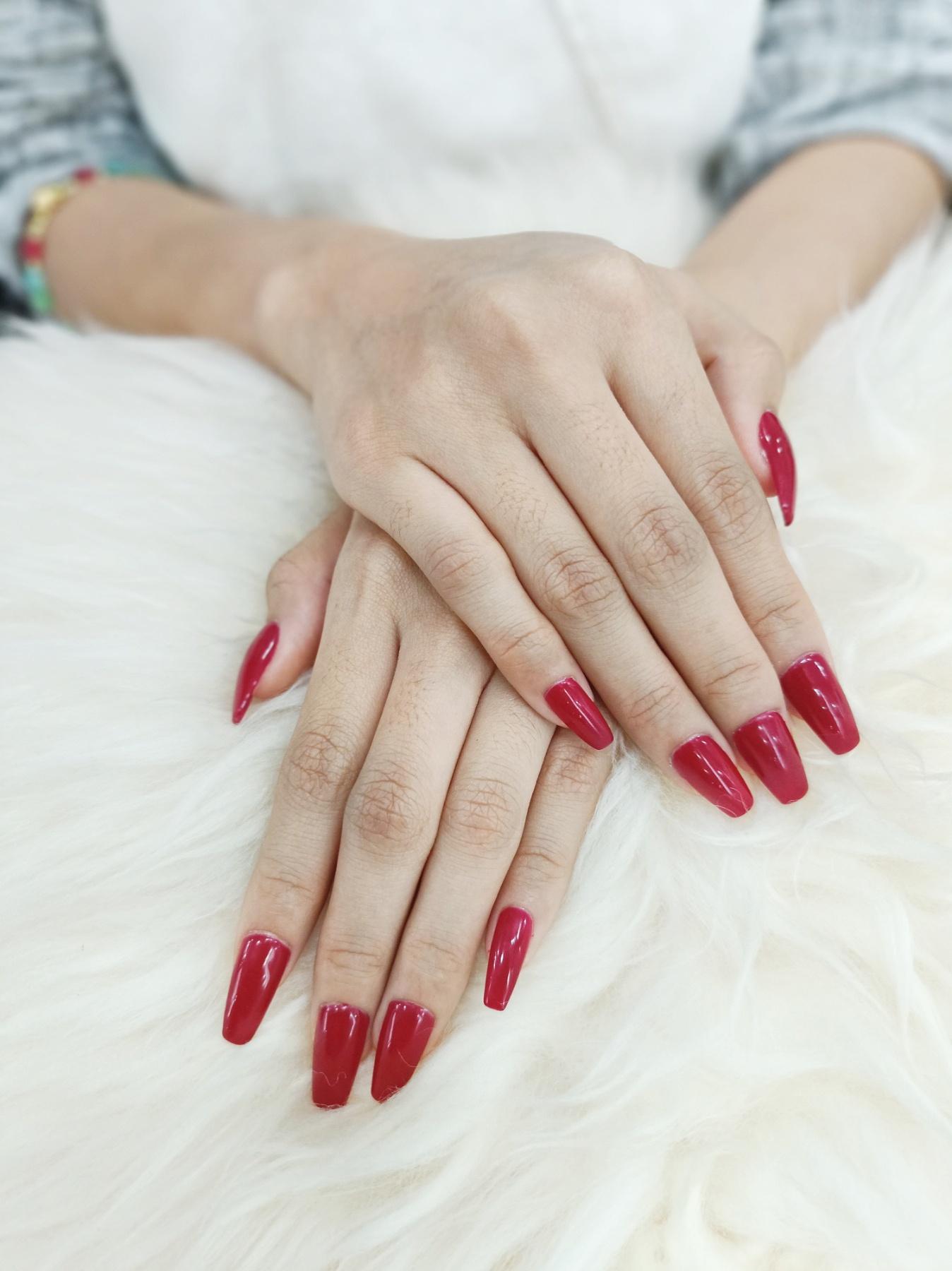 Nail Extensions + Lash Lift Combo, Weeks of Wear