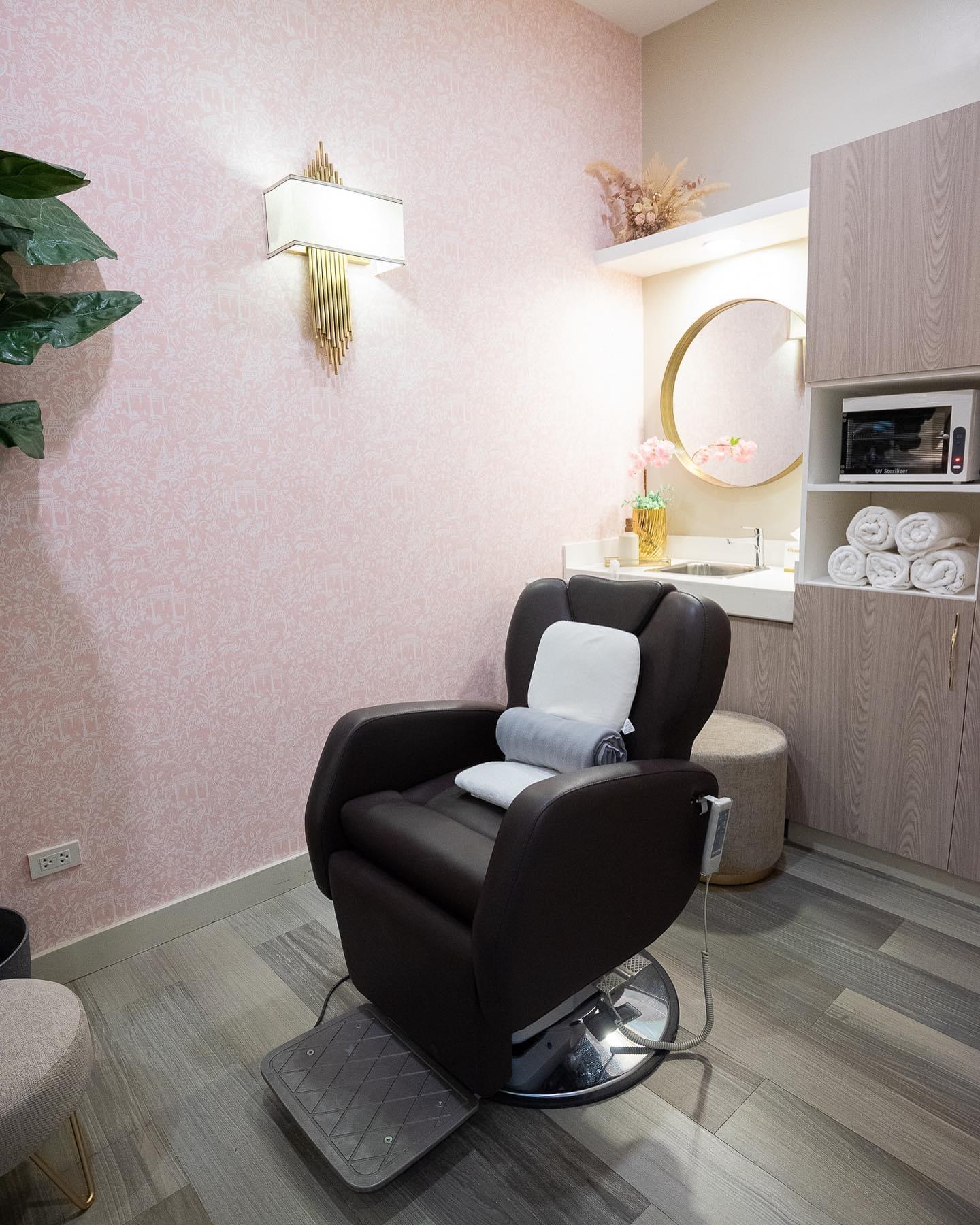 Ayumi Art & Beauty Studios photo 3